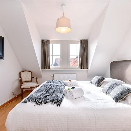 Appartement Charming Spacious Duplex Apt With Private Parking In Knokke Extérieur photo